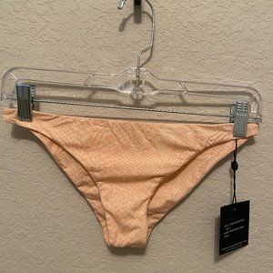 Acacia waikoloa bottom in pink snake. Large. NWT!